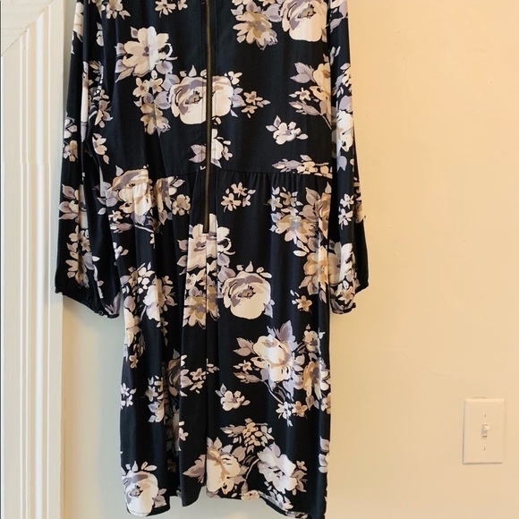 BLACK Floral Dress Old Navy - Picture 4 of 5